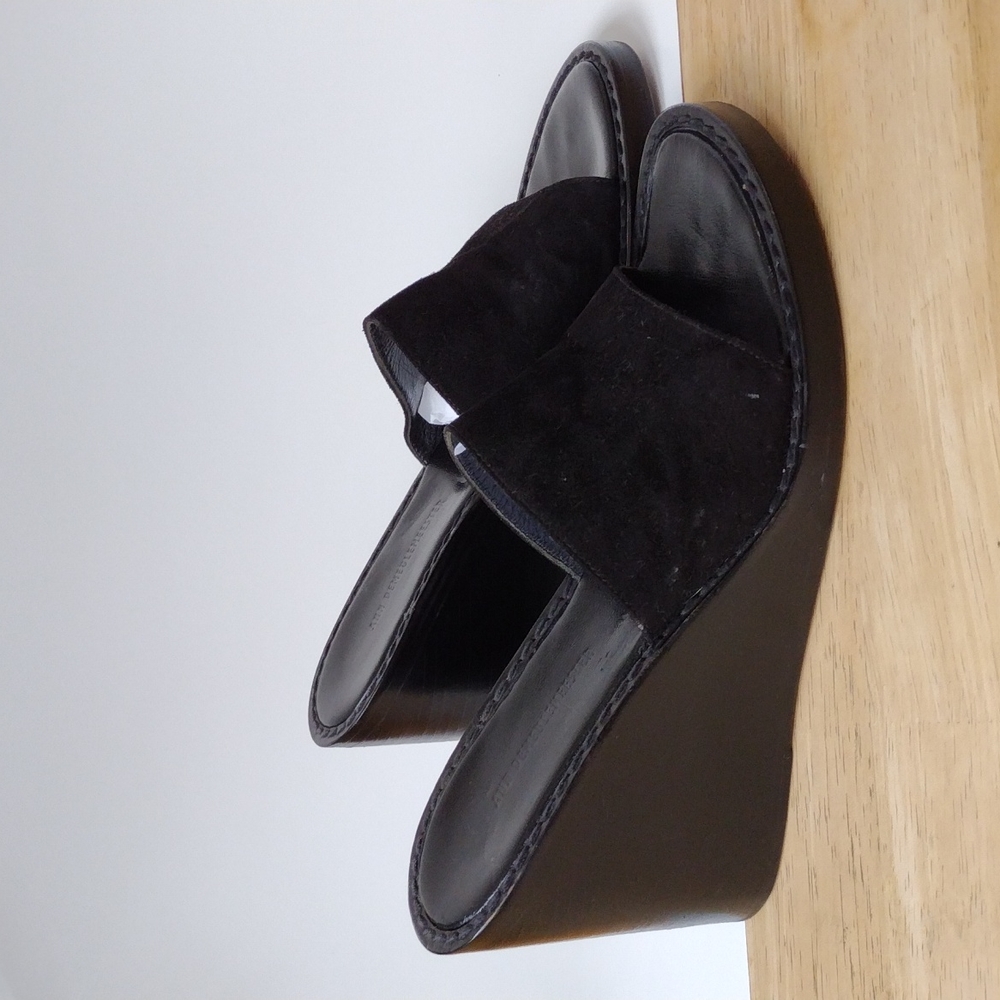 !Ann Demeulemeester! • black suede slip on • EU 37 • EUC